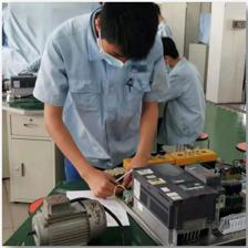 電子信息技術(shù)開(kāi)發(fā)新星璀璨——機(jī)電一體化專業(yè)第二階段技能之星評(píng)比揭曉